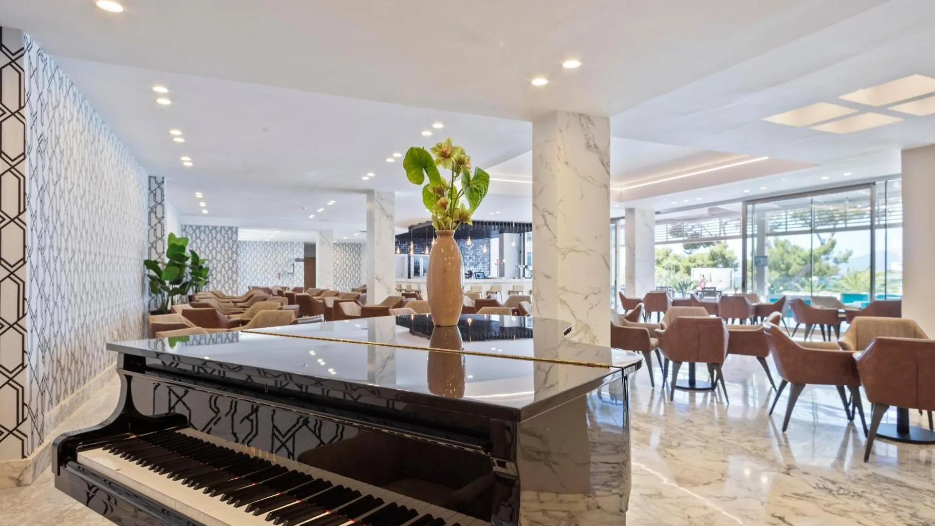 Hotel Best Punta Dorada Salou 4*,